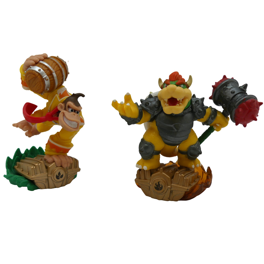 Lot of 2 2015 Nintendo Amiibo Bowser Donkey Kong SuperChargers Toy Figures